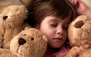 mood-sleeping-children-the-situation-situation-mood-toys-bears-bears-girl-girls-sports-night-bed-pillow-kids