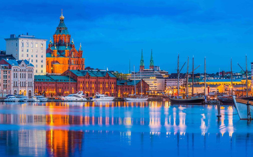 330328-finland-helsinki-harbour