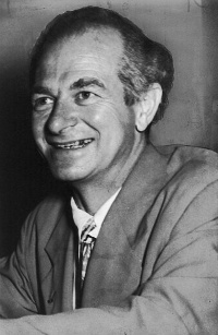 Looking for Good Ideas in Renewable Energy — Advice from Linus Pauling